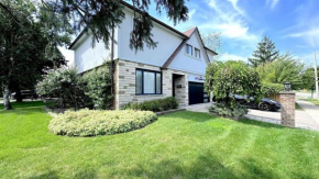 Luxury Modern Retreat, Sauna, Theatre, Pool Table